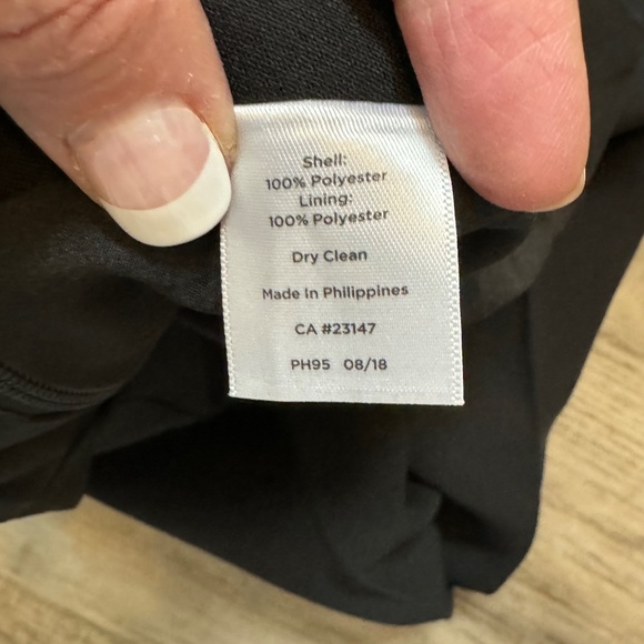 Talbots, Fully-Lined, Seasonless Crepe, Wide Leg, Size 8, NWT - Picture 3 of 4